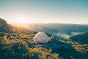 Leje af Campingvogn på Campingplads – Den Ideelle Ferieform